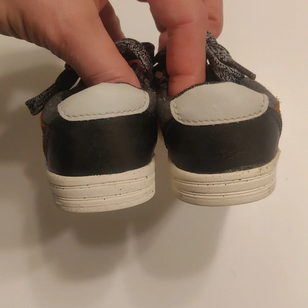 Zara front side zipper and tie baby boy infant size 19